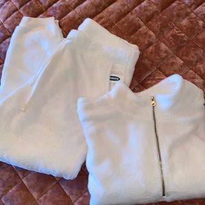 Brand New Old Navy Fuzzy Matching Set